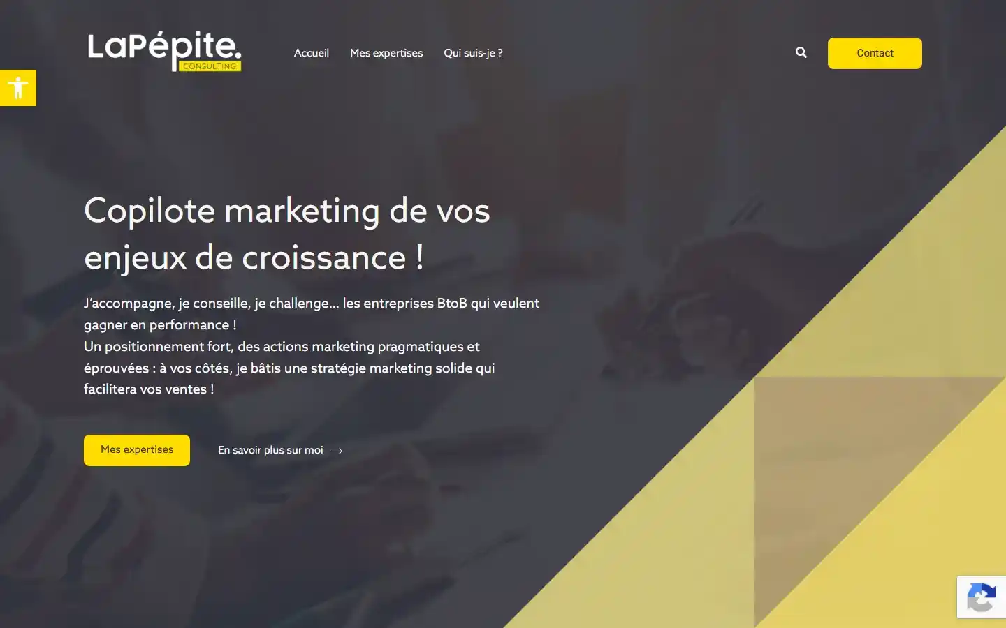 Page d’accueil de La Pépite Consulting : accroche « Copilote marketing de vos enjeux de croissance » sur fond sombre et jaune.